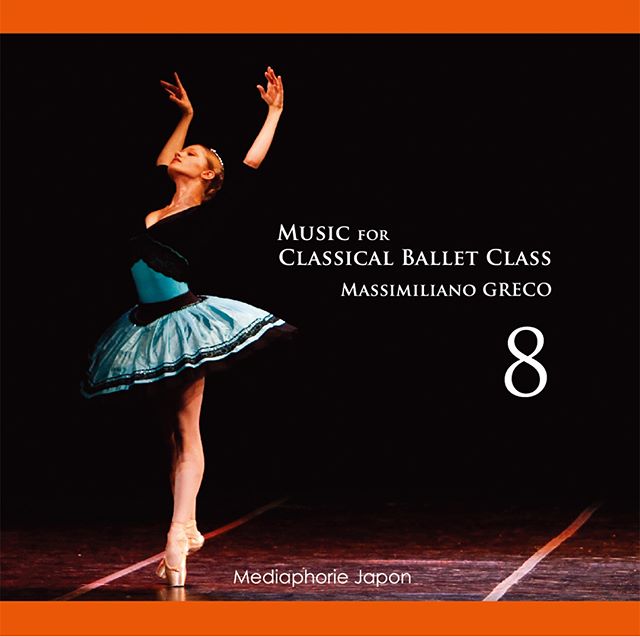 Music for Classical Ballet Class 8のアーキタンツ先行リリース決定世界のどこよりも早く、最新CDの販売をアーキタンツで開始、更に音楽ワークショップに参加された方限定で郵送でのご予約も承ります。この機会に是非ご利用下さい！.さらにスタジオでは、これまでのMusic for Classical Ballet Class の1〜7、Children’s Ballet Class を販売しております️ .各￥5200(税込).本人のサインを頂いたり、記念写真が撮れるのはアーキタンツだけ！ぜひこの機会にお買い求め下さい