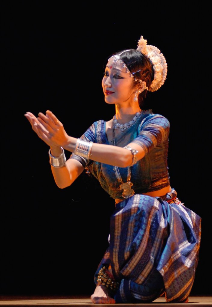はじめてのインド舞踊（5/28開催） | ARCHITANZ（アーキタンツ） | 東京都・田町（三田）のバレエを中心としたスタジオ
